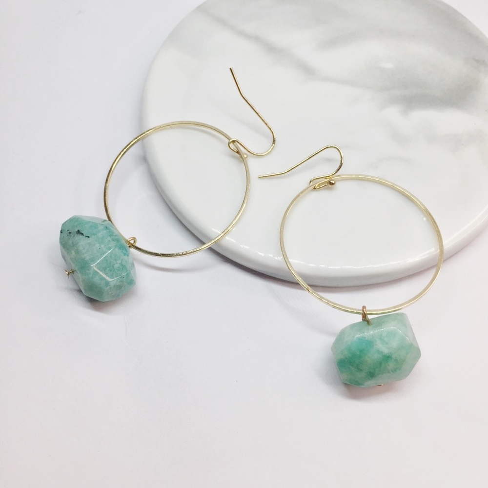 NWT Anthropologie stone hoop earrings - Picture 2 of 4